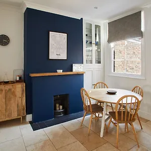 Best - Alma Holiday home York