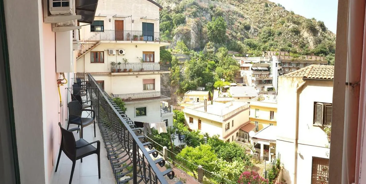 Apartamento Casa Corvaja Taormina 0*,  Italia